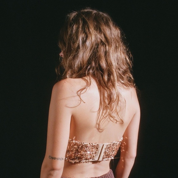 Urban Outfitters Out From Under Luna Sequin Bustier Top Sz L NWOT Z339-39 - Picture 2 of 5